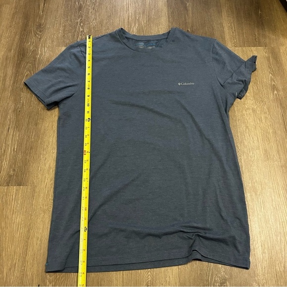 Columbia Steal Blue Men’s Short Sleeve Tee Everyday Classic Crew Neck - Picture 3 of 4